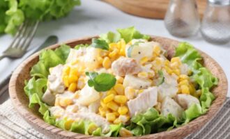 рецепт салата с ананасом и куриной грудкой