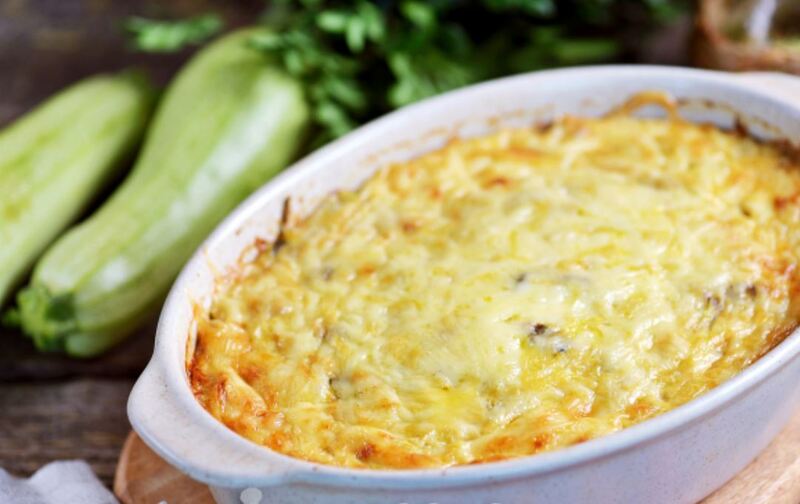 запеканка из кабачков с курицей и грибами